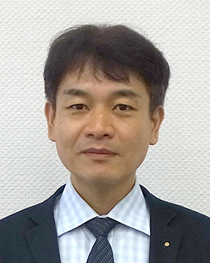 前島憲司